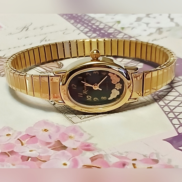 Rushmore Black Hills Gold Goldtone Watch With Gold Leaves/Grapes Within - Picture 5 of 14